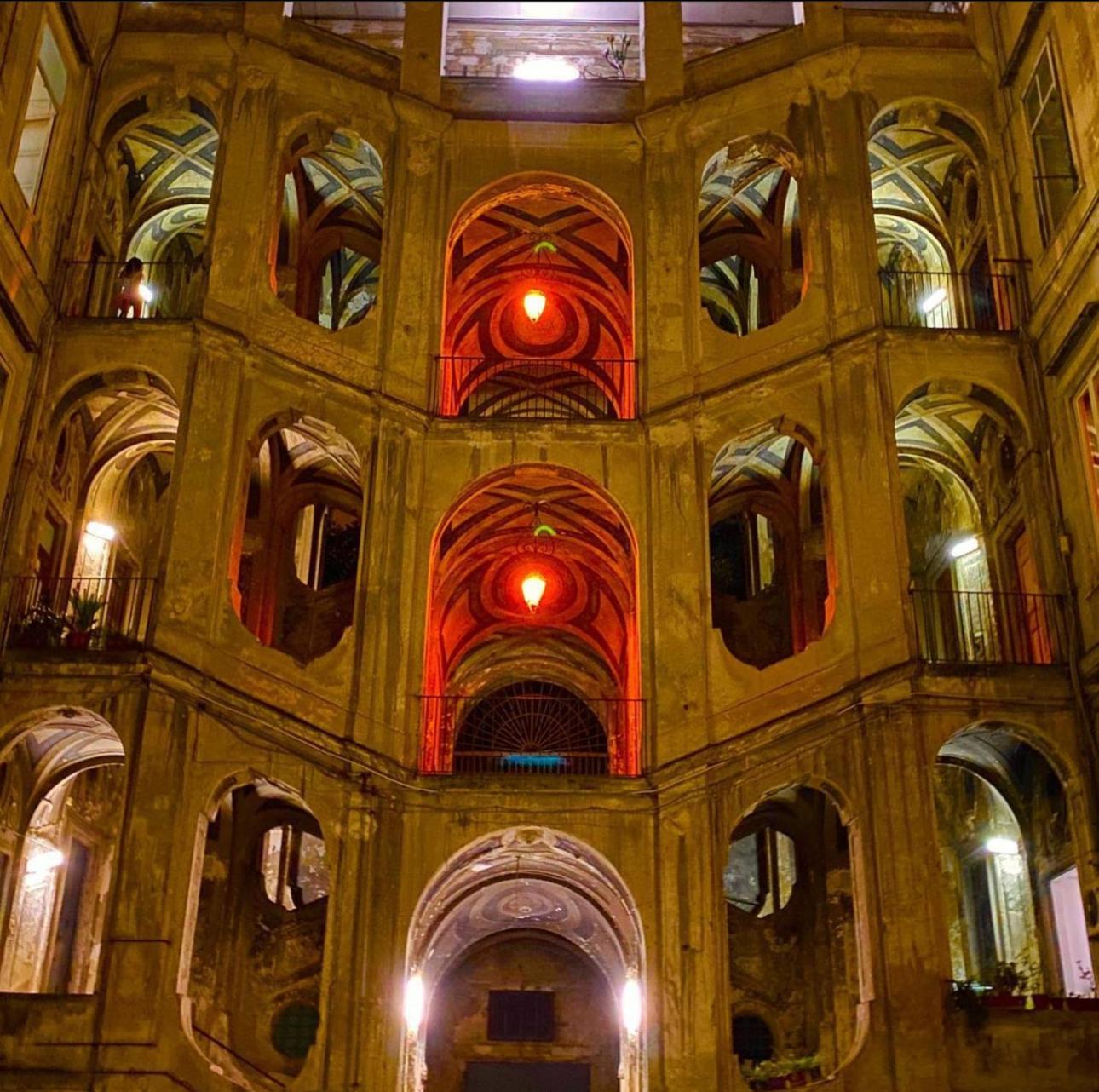 Residenza Marvin De Curtis Apartment Napoli Bagian luar foto